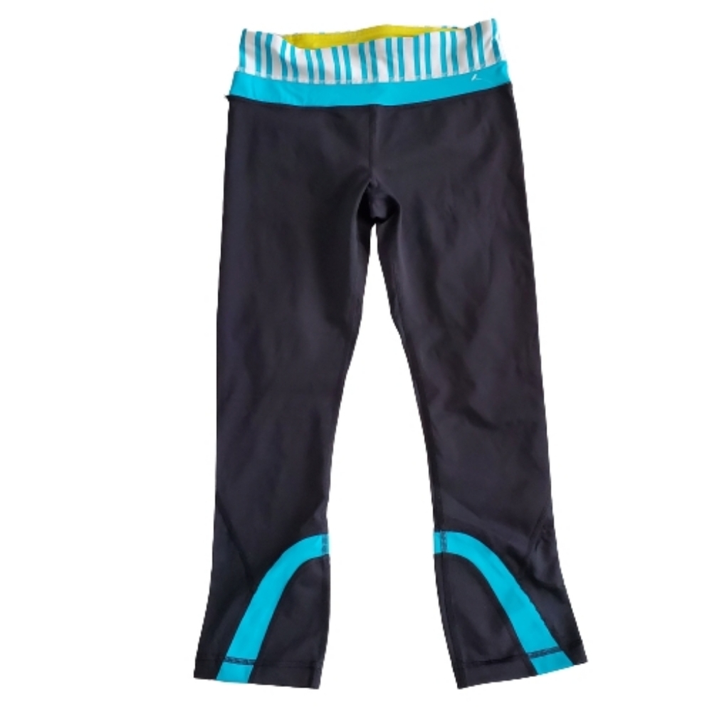 Lululemon Women's Black & Blue Capri Leggings, 4